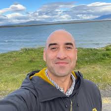 I'm planning a thru hike for mid-October and there are some family health  issues that may lead me to have to leave the trail. Is there any relatively  easy/quick bail out points