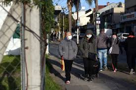La baja notable en la curva de contagios del área metropolitana de buenos aires (amba) y las necesidades económicas de distintos sectores estarían llevando a los gobiernos de la ciudad y provincia de buenos aireas a tener una mirada similar sobre cómo continúan las restricciones. Nuevas Restricciones Por Coronavirus En Tres De Febrero Municipalidad Tres De Febrero