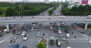 nút giao Cổ Linh - Đàm Quang Trung - Người quan sát
