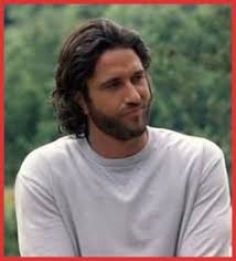 Gerard Butler With Long Hair 148597 7950 Best Gerard Butler Images On Pinterest In 2018 Gerard Butler Young Gerard Butler Butler