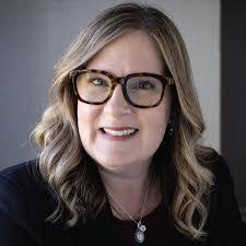 Sarah Horrigan's Instagram, Twitter & Facebook