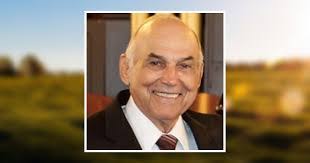 Tim Perrin's Instagram, Twitter & Facebook