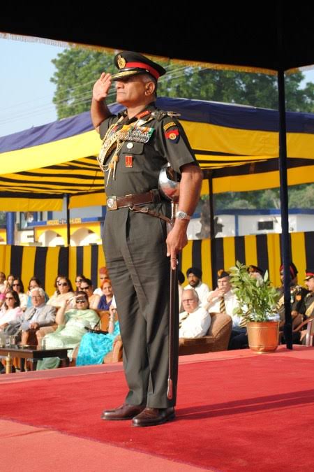 Army chief visits Skinner's Horse