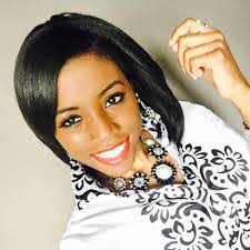 Chenelle Jones's Instagram, Twitter & Facebook