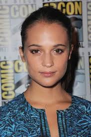 Alicia Vikander Wearing The Alex Monroe Enchanted Letter A Necklace At The San Diego Comic Con 2015 Alicia Vikander Actresses Michael Fassbender