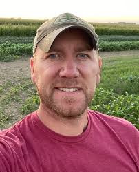 Zack Smith @the_stock_cropper is the fifth generation