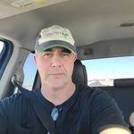 Jason Winkelman's Instagram, Twitter & Facebook