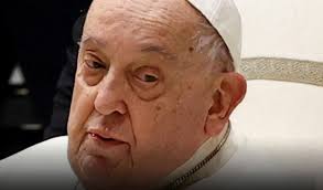 KALONZO'S WIFE IS ALIVE: Hon Mudavadi in a meeting with Steve Kalonzo, and  Cyrus Jirongo at Steve's residence. Mama Pauline, wife to Kalonzo is alive  ,safe, and sound.