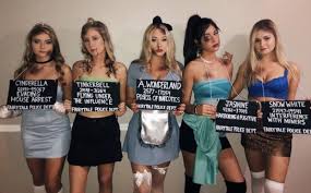 Black And White Best Friend Halloween Costumes Pin By Hampton On Best Friends Halloween Costumes Friends Bff Halloween Costumes Halloween Costume Outfits