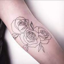A simple take on traditional tattoos, a rose outline tattoo is charming and understated. Simple Rose Outline Tattoo Design Ideas Create Your Own Cool Tattoos Body Tattoo Art