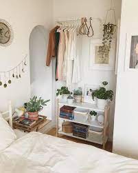 Pin By Rachel Evelyn On Interiors Small Room Bedroom Small Bedroom Home Bedroom