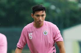 Thay đổi cách nhìn về tỷ phú việt nam. Chum áº£nh Ä'oan VÄƒn Háº­u Táº­p Buá»•i Ä'áº§u Cung Ha Ná»™i Fc
