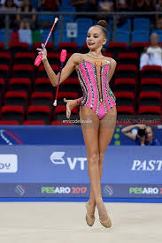 Check spelling or type a new query. Obzor Samyh Interesnyh Kupalnikov Na Chempionate Mira 2017 V Pezaro Tancuyushie