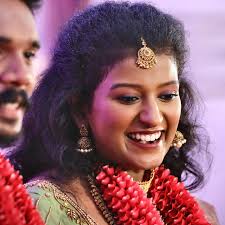 𝐒𝐀𝐍𝐃𝐑𝐀 𝐋𝐔𝐂𝐘