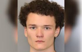 Frank Scudder's Instagram, Twitter & Facebook