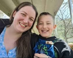 Rent private lot with sheds and hot tub pad near Sicamous BC