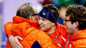 The son of former speed skater yep kramer, sven kramer has dominated the sport since 2007. Komisch Buikgebaar Kramer Naar Vriendin Zorgt Voor Verwarring Nos