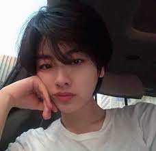 Pin By Hieu Nguyen On Korean Females Korean Short Hair Boys Haircuts Girl Short Hair