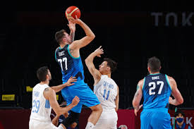Nba, euroleague, eurocup and more than 30 european leagues live! Basketball Slovenia Outclasses Argentina Spain Spoils Japan S Return Reuters