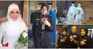 Bintang drama bersiri gerak khas, nizen ayob, 33, disahkan meninggal dunia di hospital sultanah aminah, johor bahru, tengah hari tadi. Pelakon Gerak Khas Sheera Iskandar Selamat Bergelar Isteri Anggota Polis