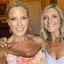 Vanessa Welch's Instagram, Twitter & Facebook