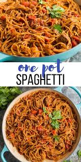 This One Pot Spaghetti And Meat Sauce Is A Healthy Easy And Delicious Meal For Any Night Of The Week Made Healthier Supper Recipes One Pot Spaghetti Recipes