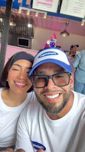 🔥🦀SPICY CRAB🦀🔥 INGREDIENTES: Crab Mayonesa Pique Salsa de anguila  Cebollines Pepino o pepinillo Aguacate Tostones