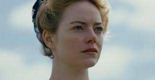 Dispo sur Netflix : Emma Stone cartonne sur tous les écrans avec cette  comédie sombre