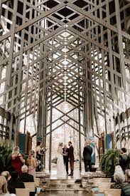 Moody Vintage Thorncrown Chapel Wedding In Eureka Springs Arkansas Junebug Weddings Thorncrown Chapel Wedding Chapel Wedding Thorncrown Chapel