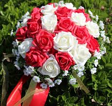 New Arrival Wedding Bouquet Handmade Flowers Red And White Rose Bridal Bouquet Wedding Bouquets