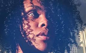 The tight curl pattern of the hair makes it difficult for oils and sebum to travel down from the scalp to moisturize the entire hair strand. The Real Reason Why Your Wash And Go Sucks Curlynikki Naturallycurly Com
