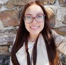 Vanessa Renteria's Instagram, Twitter & Facebook