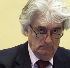 Radovan karadziç kimdir, hayatı ve biyografisi. Prozess Karadzic Geriert Sich Als Opfer Und Friedensengel Welt