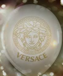 Medusa Style White Balloons Chic Posh Event Designs In 2020 Balloons White Balloons Custom Balloons