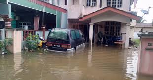 Daripada sejarah syiah sehinggalah status terkini di malaysia. Hampir 70 Rumah Dilanda Banjir Kilat