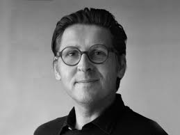 Kontakt: Detmolder Schule für Gestaltung