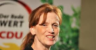 Bundesministerin eine von hier: Karin Prien startete von Neuwied aus in die  Politikwelt