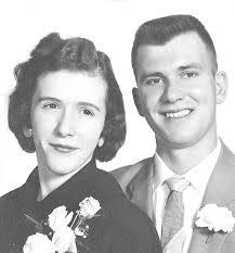 Alexander Pelzer's Instagram, Twitter & Facebook