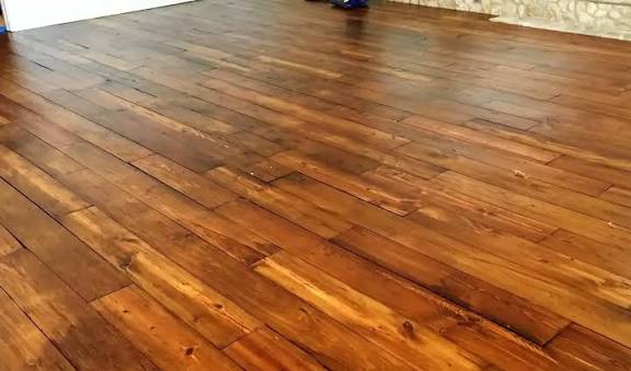 What Homeowners Need To Know Before Booking The Installation Of Wood Floors