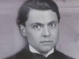 A Lyon, une exposition retrace la vie du célèbre chef de la Résistance Jean  Moulin