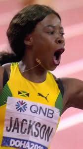 She hit the gas fr. 10.97 😤 #track #athletics #sprinter #fyp #100m