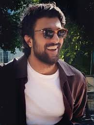 Andrea Hutton (alsoarty3)