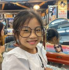 美麗佳人- 「AI教父」黃仁勳62歲生日快樂🎉  身為NVIDIA創辦人兼執行長，黃仁勳從不吝嗇向大家分享自己的真實想法與感受，更成為新一代的「金句製造機」！ 這邊帶你看#