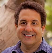 Thea White's Instagram, Twitter & Facebook