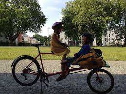 Compra els productes d'òmnium cultural i ajuda'ns a fer país, justícia i cultura arreu del món. Omnium School Bus Mode Cargo Bike Bike Camping Bicycle