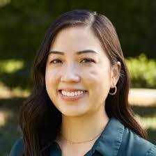 Earl Strum's Instagram, Twitter & Facebook