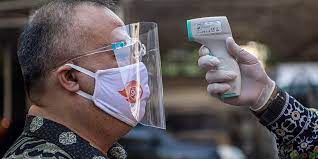 Maybe you would like to learn more about one of these? Satgas Penanganan Covid 19 Mengukur Suhu Tubuh Di Tangan Tidak Akurat Halaman All Kompas Com