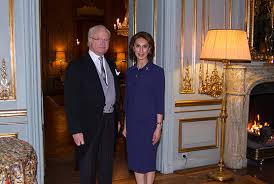 The ambassador's wife then followed the employee back into the shop and, in a confrontation caught on cctv, pushed and slapped another staff member who had tried to intervene. Kungen Holl Avskedsaudiens For Usa S Ambassador Sveriges Kungahus