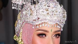Check spelling or type a new query. Anti Badai Dan Luntur Ini 10 Foundation Yang Direkomendasikan Untuk Riasan Pengantin