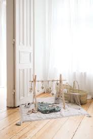 Die folgende anleitung wird ihnen helfen, das projekt zu. Studiovea Babyshower Geschenkidee Mit Diy Spielbogen
